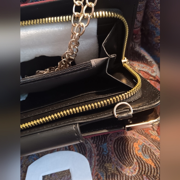 BRAND NEW KATE SPADE WRISTLET AND ALBA CROSSBODY WINE BUNDLE - Picture 9 of 13